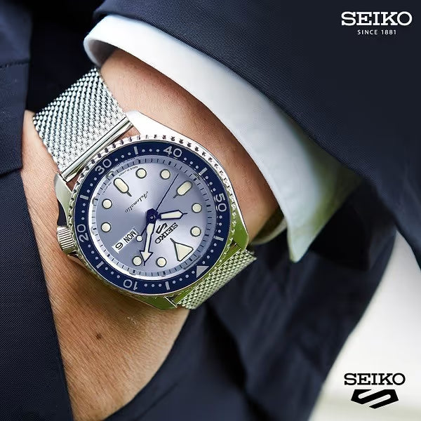 Seiko 5 Sports SRPE77K1