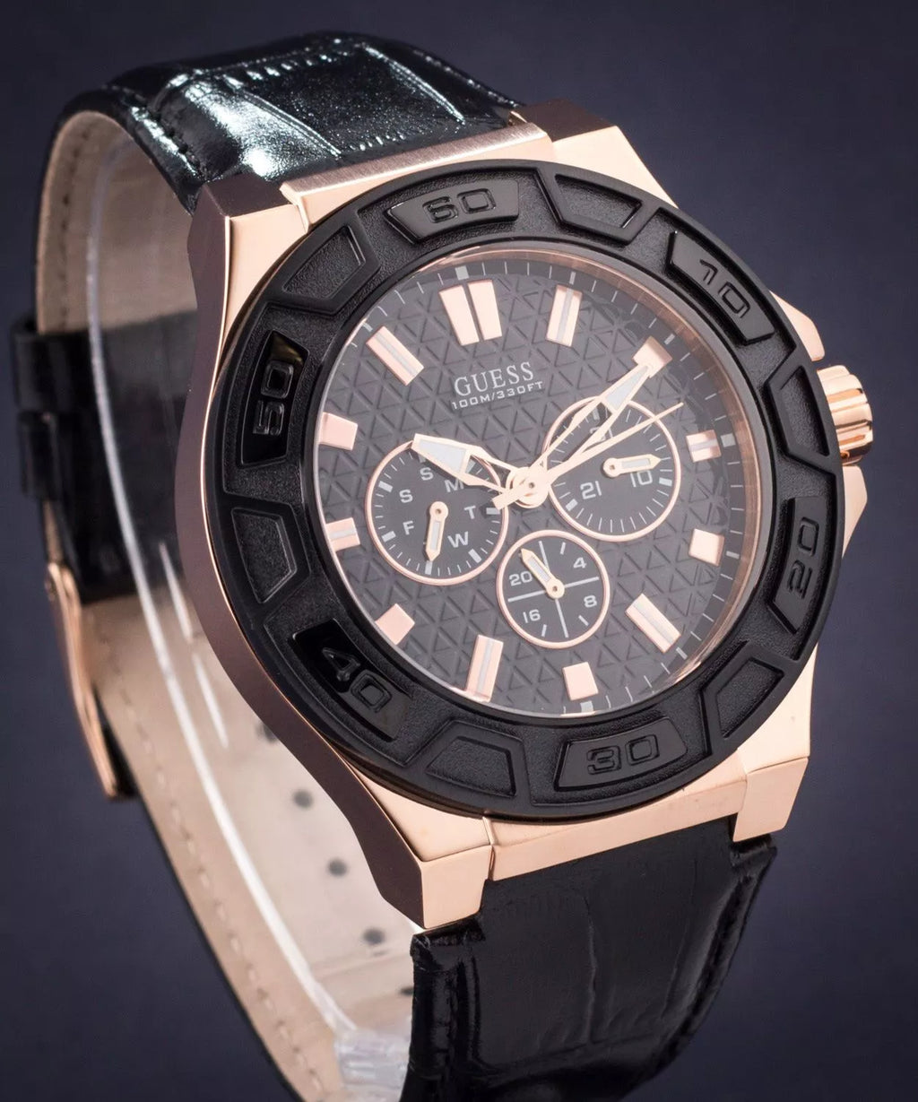 GUESS Men's Watch W0674G6